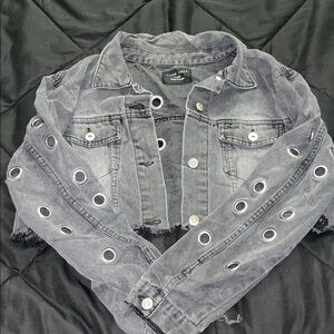 Love Tree Black Washed Grommet Cropped Jean Jacket